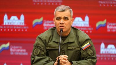 Venezuela accuses US of flying combat jets near its waters
