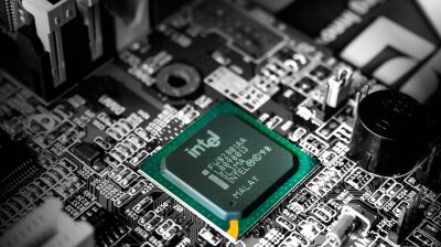 Intel pulls back from Costa Rica in fresh blow to manufacturing hub