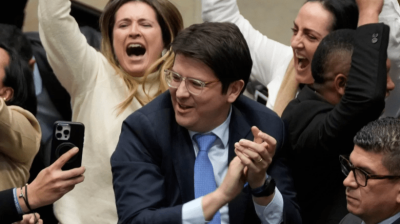 Colombian senator Miguel Uribe dies two months after assassination attempt