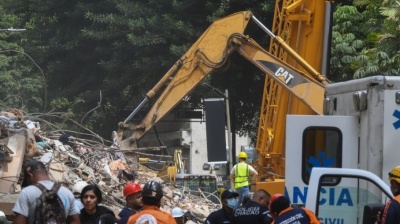 New aftershocks rattle Venezuela's quake zone as death toll nears 1,500