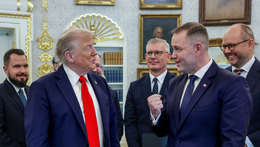 bne IntelliNews - US visit gives Nawrocki strong start with Trump