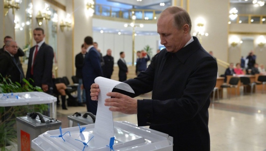 Russia's Duma election moves online, out of the statisticians' reach