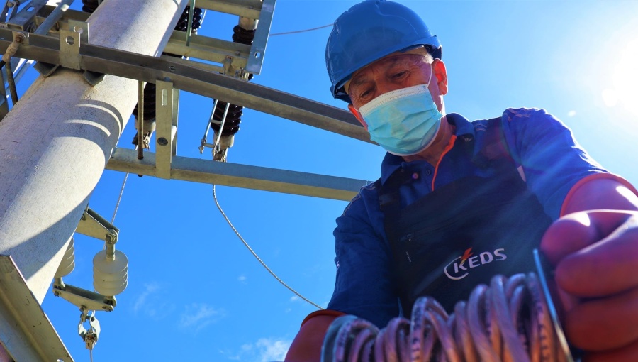 Hundreds of Kosovan businesses get power supply cut in row over market liberalisation