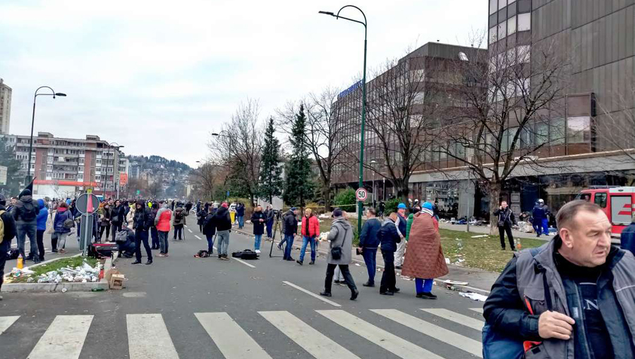 The miners ended the protest in front of the Government building 