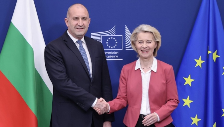 Bulgaria pledges EU-backed reforms, aims to unlock frozen funds