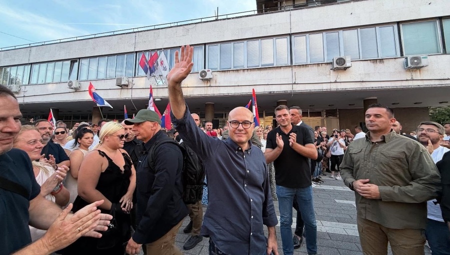 Ruling SNS calls for rallies across Serbia