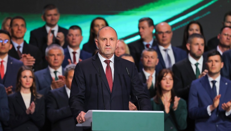 Radev ally rules out shift in Bulgaria’s foreign policy after election win