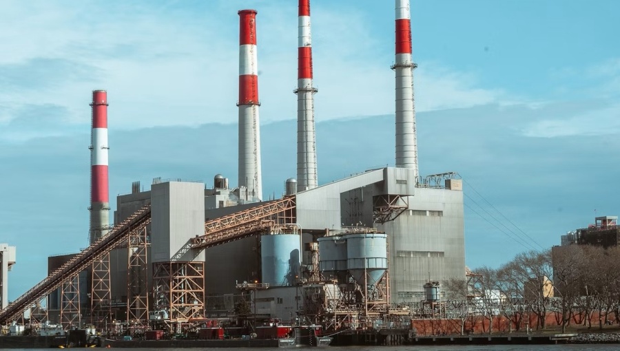 Cheap Chinese panels are draining demand from China's own coal plants in Pakistan, and Beijing's coal-era partners from Karachi to Bogota are starting to look elsewhere.