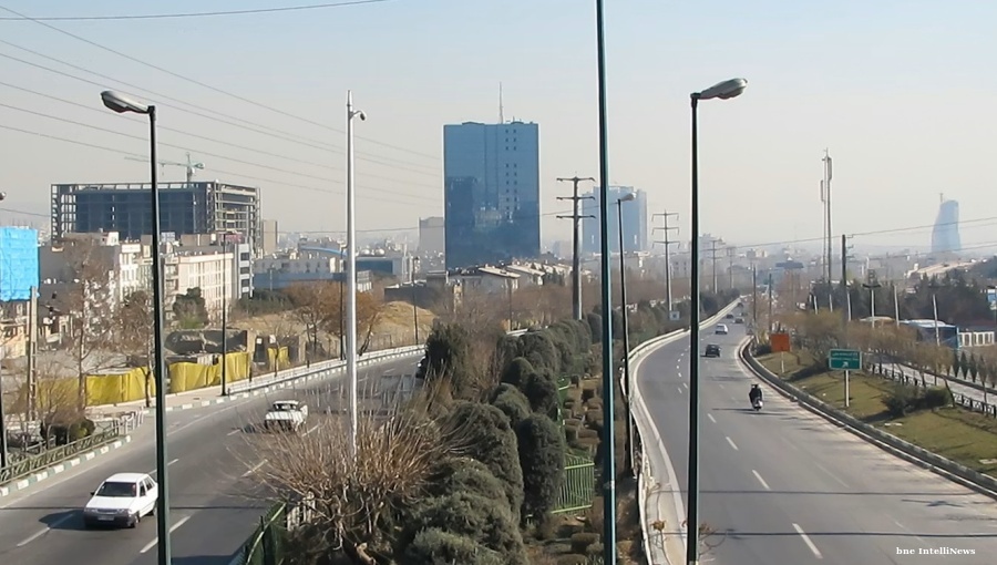 Iran's monthly inflation halves to 3.6% as annual rate hits 83.9%