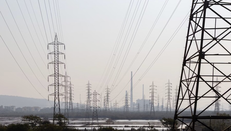China’s clean-energy boom runs into the limits of its power grid