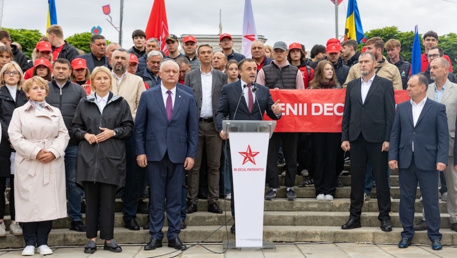 Young Moldovans face uncertain future as pivotal election approaches