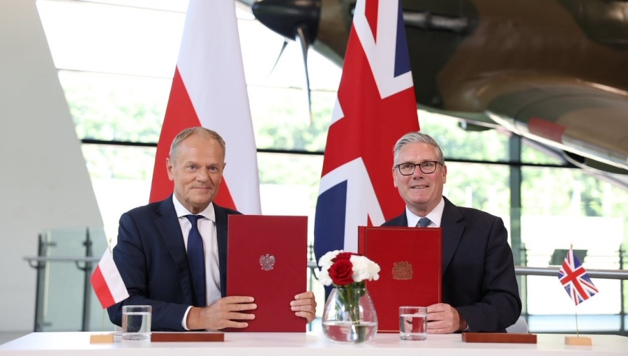 Poland, UK pledge mutual military help under new security treaty