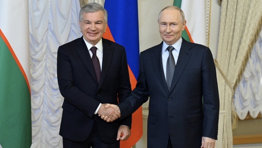 Mirziyoyev and Putin meet at SPIEF.