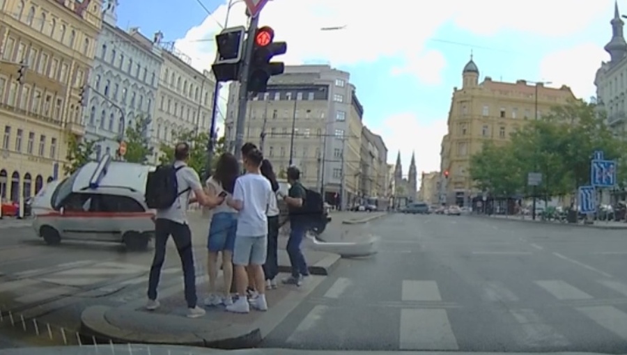 Anti-green Czech Motorists MP crashes car into ambulance