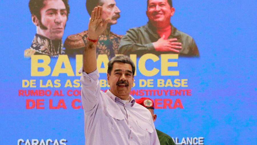 US operations against Maduro “within days”, say officials