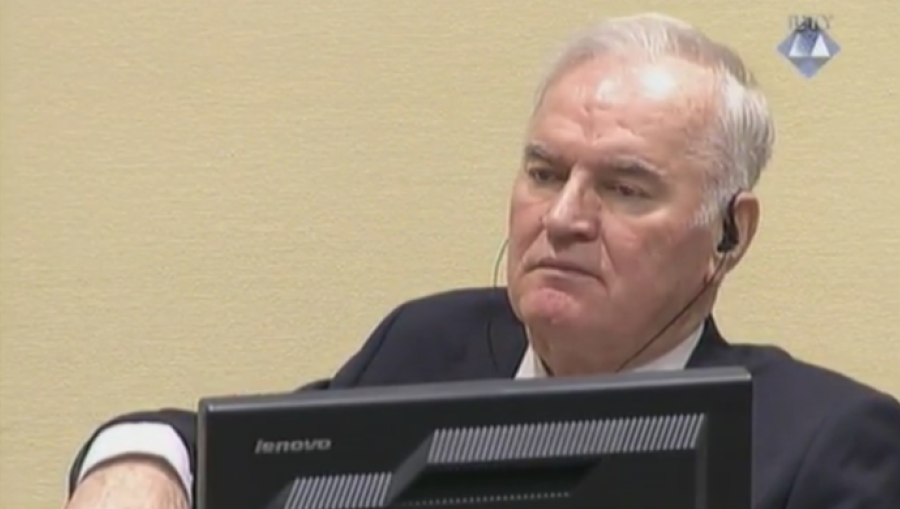 Thousands gather in Belgrade for funeral of convicted war criminal Mladic