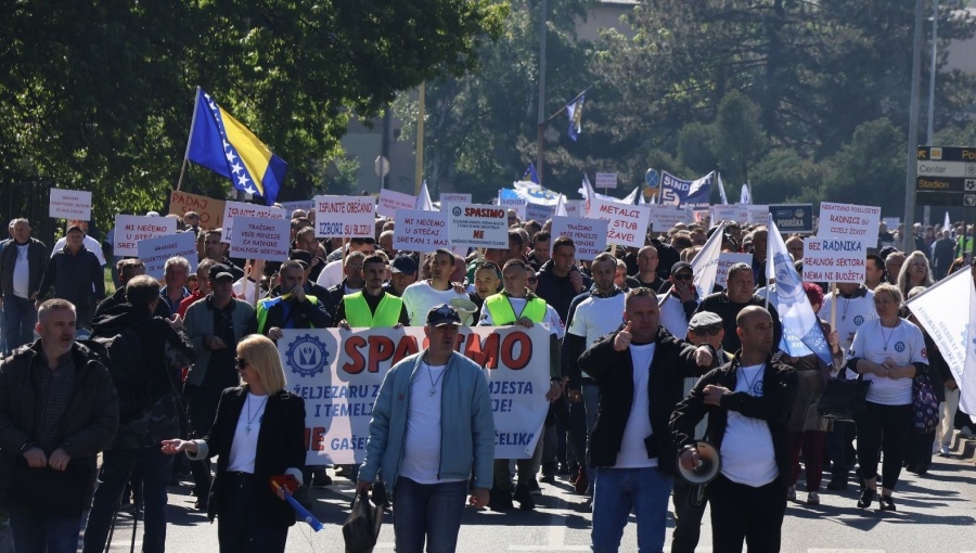 Bosnian workers rally to save Zenica steel plant as government weighs takeover