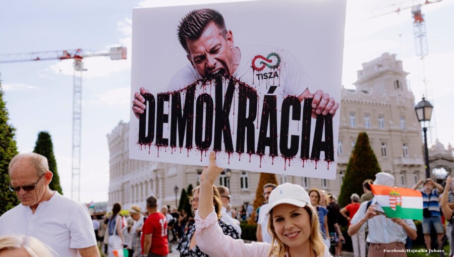 Fidesz stages first major rally in opposition against Tisza government's constitutional overhaul