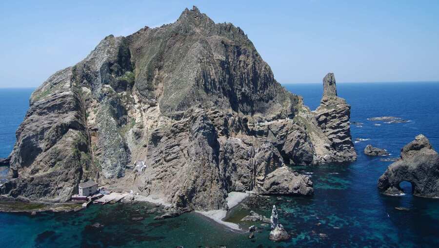 Japan - Korea links under pressure