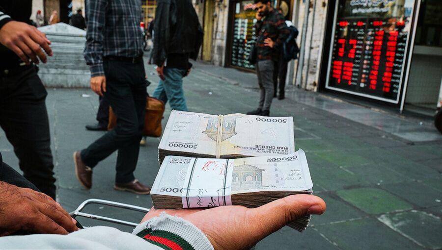 bne IntelliNews - Iran rial hits all-time low amid tensions with Israel