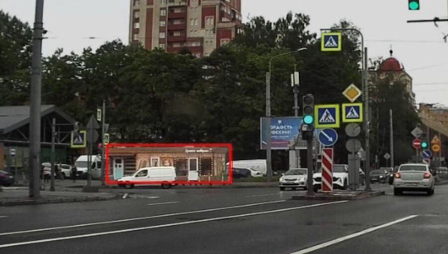 Russia rolls out AI to track street vendors St Petersburg