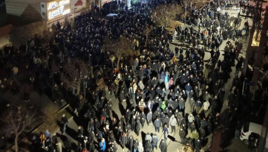 Iran protests enter second week with death toll approaching 200