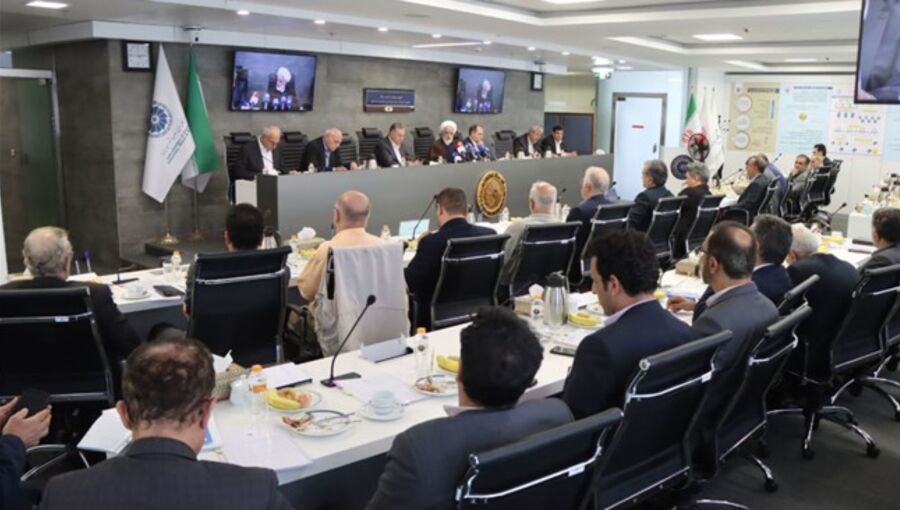 Tehran e-commerce body demands internet restoration immediately