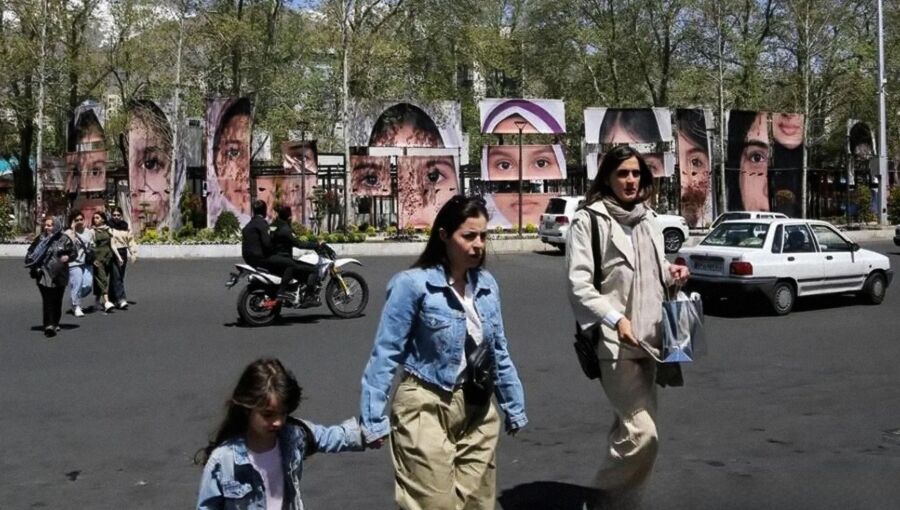 Iran now offering tax relief to families with three or more children