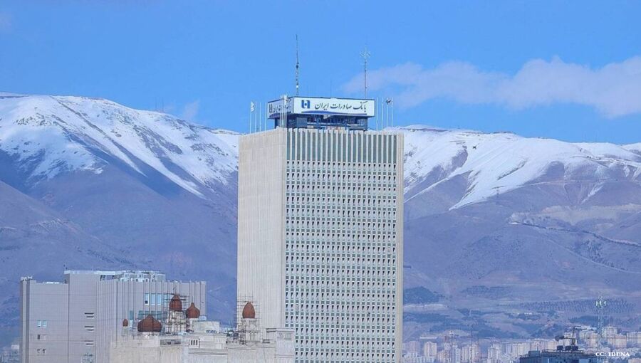Iran's four major banks face sixth day of service hacks