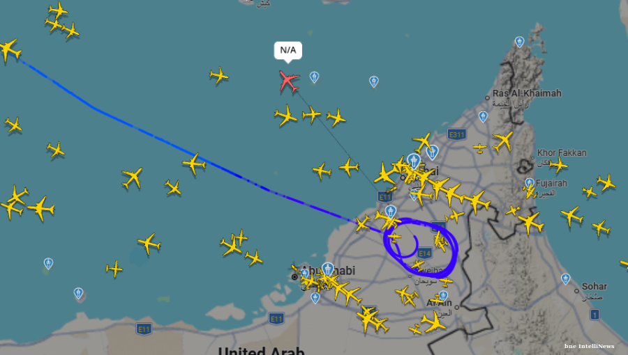 US Stratotanker from Tel Aviv over Gulf as Iran warns of Israeli flights