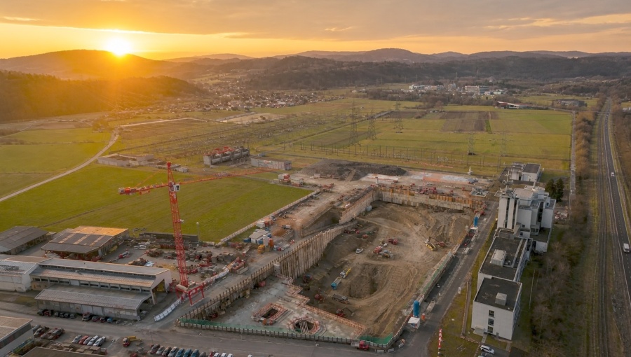 FlexBase's 2.1 GWh vanadium installation in northern Switzerland will dwarf China's current record holder and serve AI data centres alongside grid stabilisation duties
