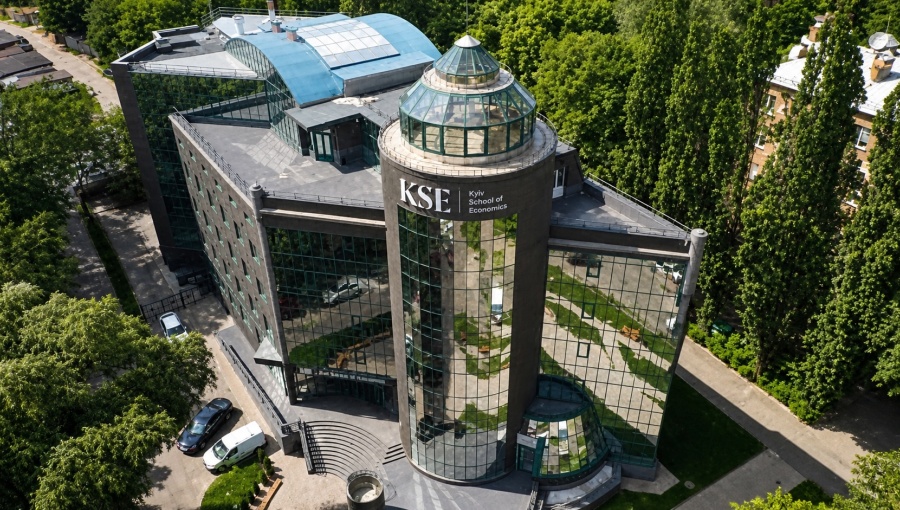 KSE: Russian oil export revenues surge but budget deficit only normalizes with long conflict