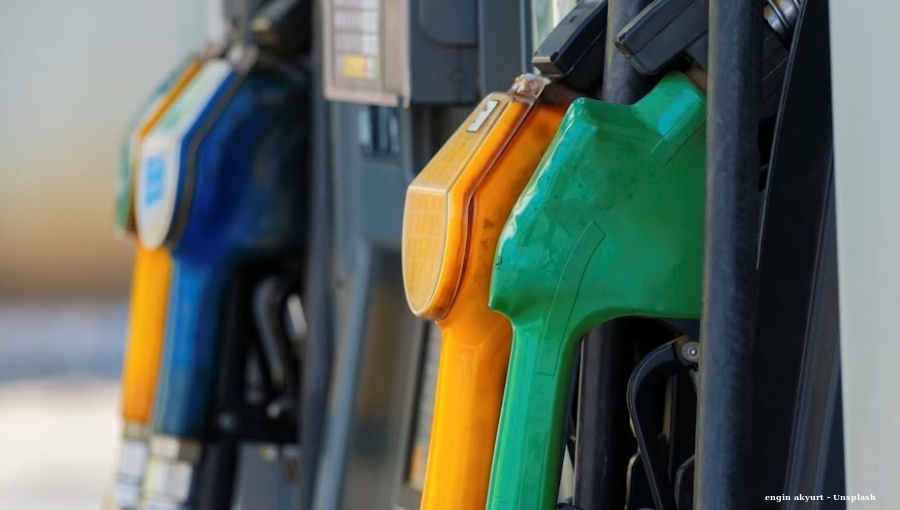 Kabul fuel prices surge as petrol rises nearly 14%
