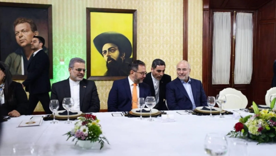 Venezuela and Iran deepen trade ties to circumvent sanctions at Caracas forum