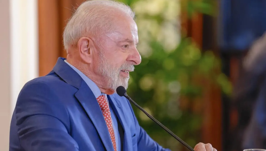 Brazil's Lula takes Congress to Supreme Court over tax revolt