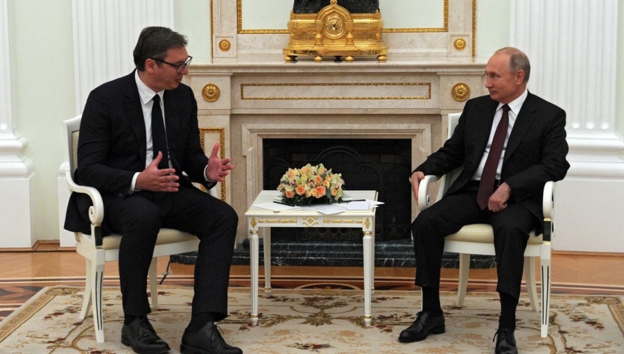Russian President Vladimir Putin with then Serbian president Aleksandar Vucic in 2020. 