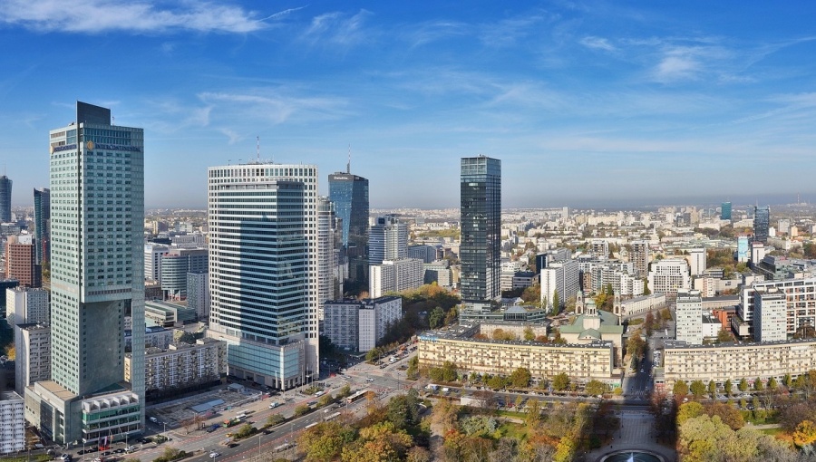 Poland revives 60% windfall tax on fuel companies