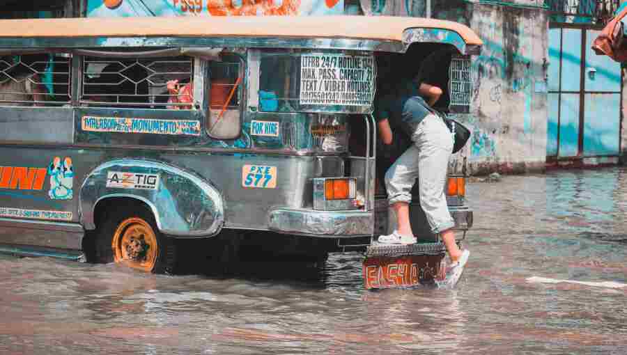 Flood corruption scandal shakes the Philippines