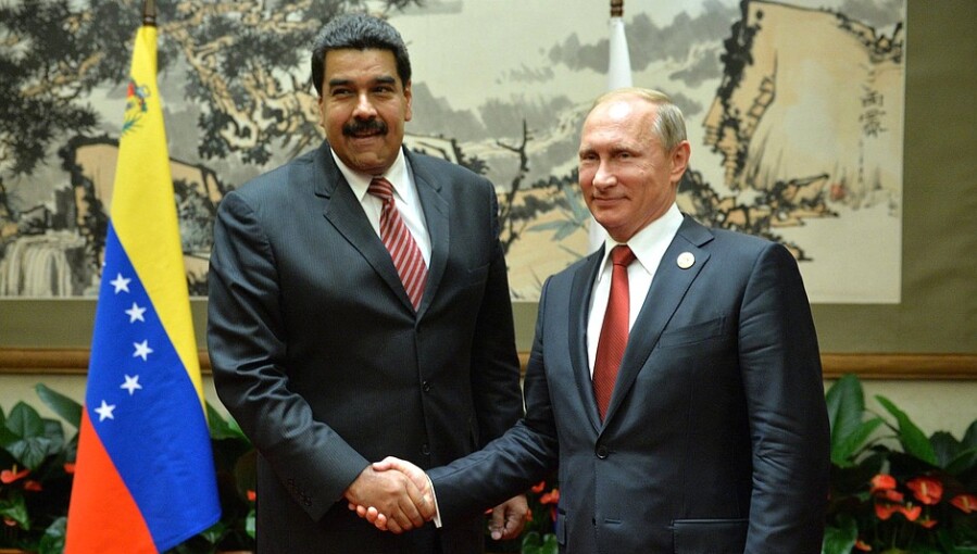 Russia floats missile supplies to Maduro as US pressure mounts