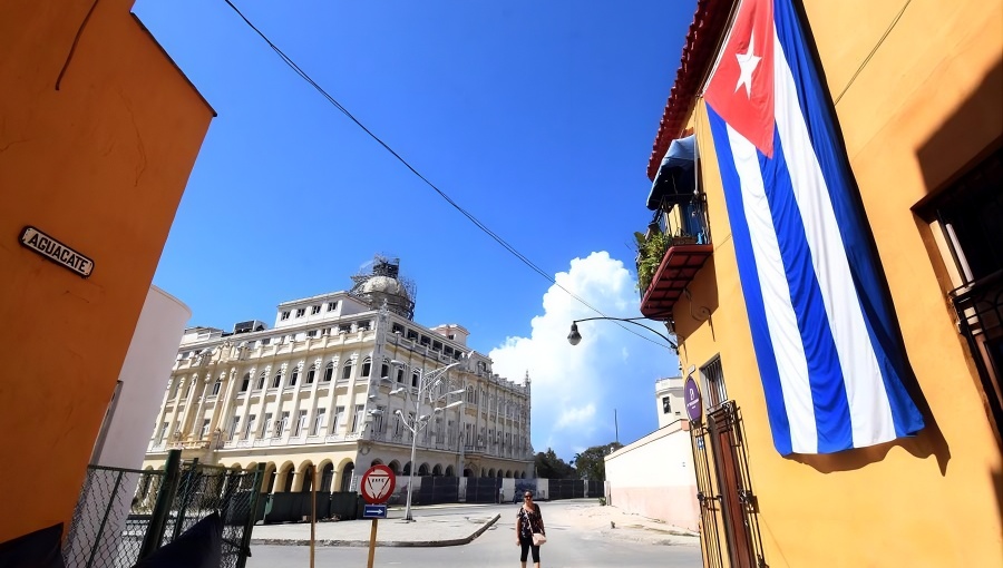 Trump allows Russian oil tanker to dock in Cuba but warns island is