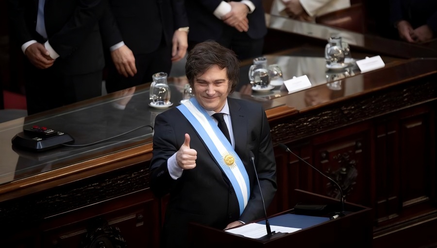 Argentina moves to tighten Falklands sanctions as Milei defends economic course